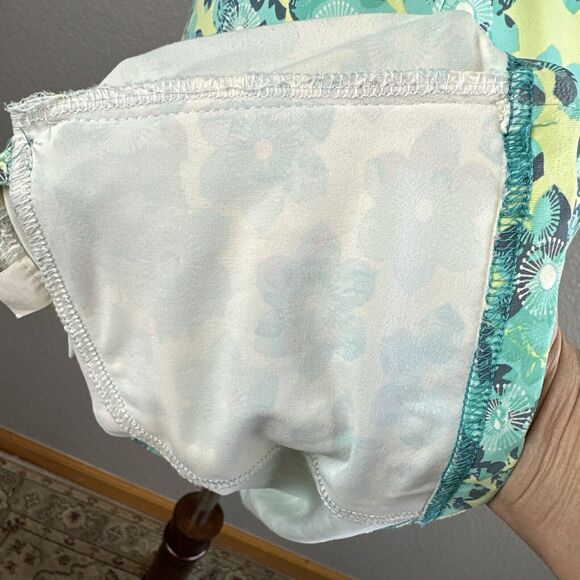 Title Nine Womens Short Sleeve Diamalete Dress Size M Green Floral Zip Pocket - Picture 5 of 9